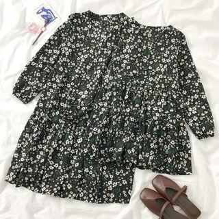 Floral Print Long-sleeve A-line Dress / Mini Dress