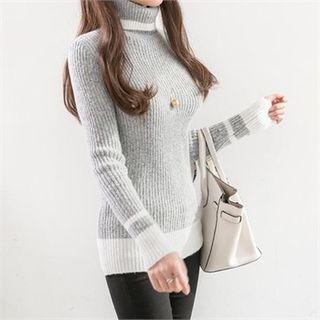 Turtle-neck Contrast-trim Slim-fit Sweater