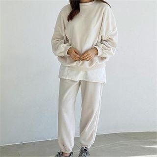 Set: Brushed Fleece Top + Jogger Pants
