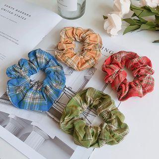 Plaid Ruffle Hair Tie