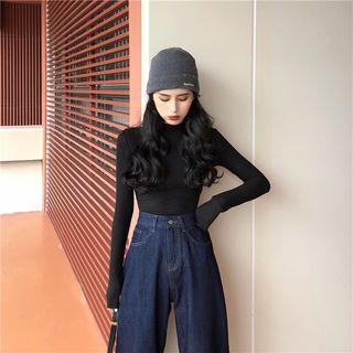 Plain Long-sleeve Slim-fit T-shirt / High-waist Loose-fit Jeans