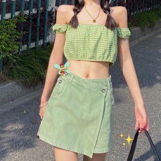 Off-shoulder Plaid Cropped Blouse / Skort