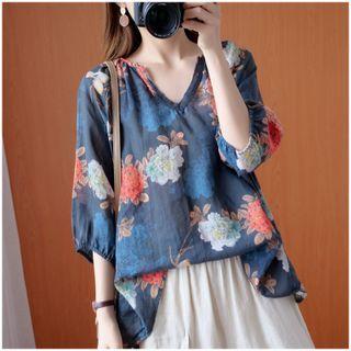 3/4-sleeeve Floral Print Blouse