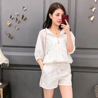 Set: 3/4-sleeve Hooded Jacket + Shorts