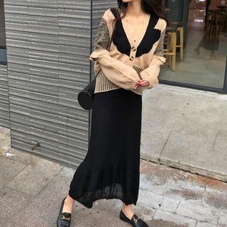 Striped V-neck Cardigan / Knitted Midi Skirt