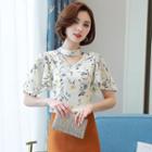 Cutout Print Short-sleeve Top