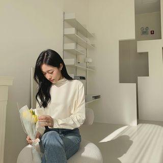 High-neck Silky Blouse