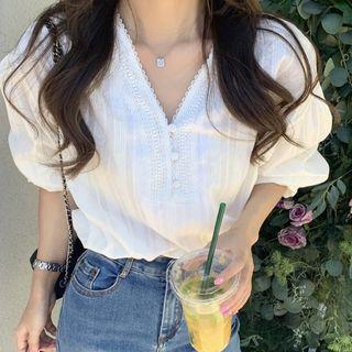 Elbow-sleeve V-neck Lace Trim Blouse White - One Size