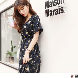 Short-sleve Ruffle Floral Empire A-line Dress