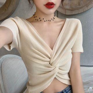 Twisted Front Short-sleeve Lightweight Cropped Knit Top