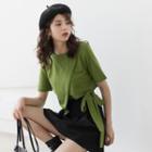 Bow Embroider Short-sleeved Top