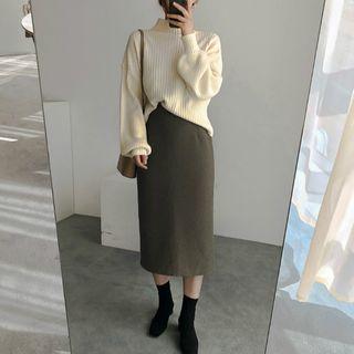 Mock-neck Sweater / Midi Skirt