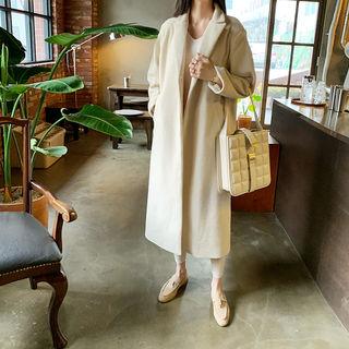 Peak-lapel Woolen Coat & Sash