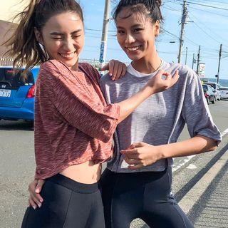 Elbow-sleeve Sports Top