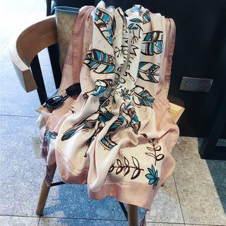 Leaf Print Shawl White & Light Pink - One Size