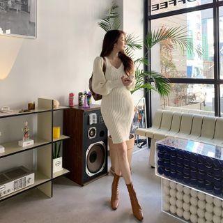 Balloon-sleeve Rib-knit Bodycon Dress