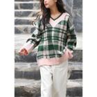 V-neck Plaid Loose-fit Sweater