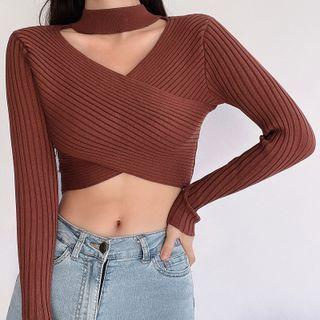 Choker-neck Knit Crop Top