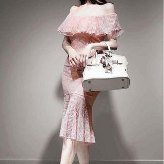 Off-shoulder Ruffled Patterned Sheath Dress