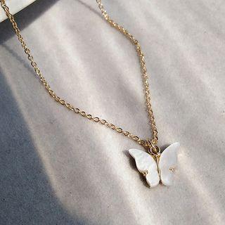 Shell Butterfly Pendant Necklace 1 Piece - Necklace - White - One Size