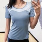 Short-sleeve Paneled Sports T-shirt