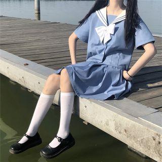 Short-sleeve Top / Collar / Skirt / Set