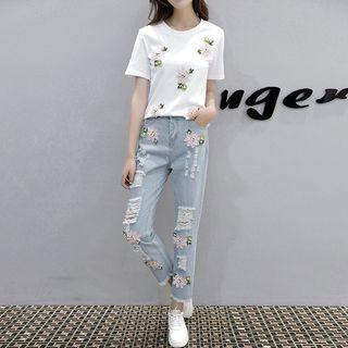 Set: Flower Applique Short-sleeve T-shirt + Ripped Cropped Jeans
