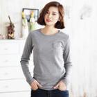Round-neck Pocket-front T-shirt