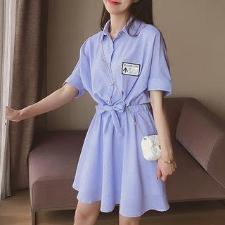 Lettering Label Short-sleeve Shirt Dress