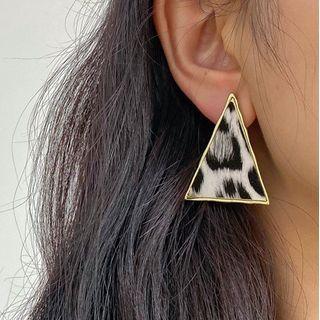 Leopard Print Triangle Ear Stud