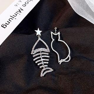 Non-matching Rhinestone Cat Fish Bone Drop Earrings