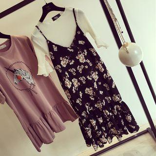 Set: Elbow Sleeve Chiffon Ribbed T-shirt + Floral Print Chiffon Spaghetti Strap Midi Dress