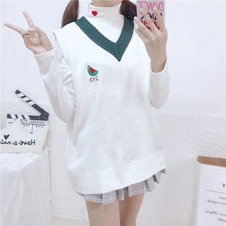 Embroidered Knit Vest / Long-sleeve Mock Neck T-shirt