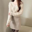 Set: V-neck Sweater + H-line Miniskirt Beige - One Size