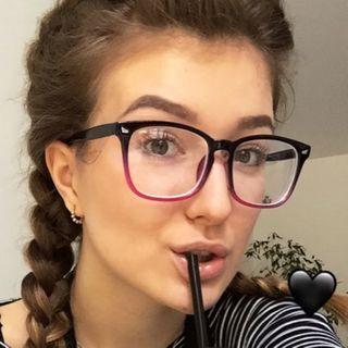 Gradient Square Eyeglasses