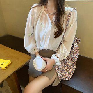 Floral Embroidered Oversize Blouse