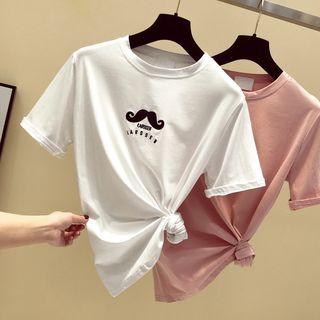 Short-sleeve Mustache Embroidery T-shirt