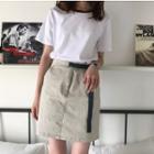 Short-sleeve T-shirt / Mini Skirt