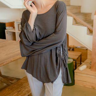Drawstring-side Diagonal-hem Top