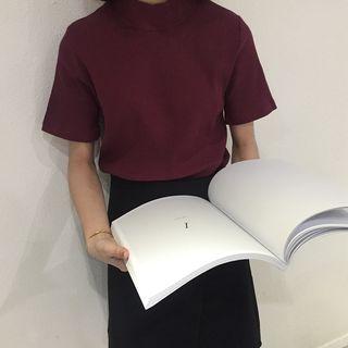 Short-sleeve Mock Neck Ribbed T-shirt