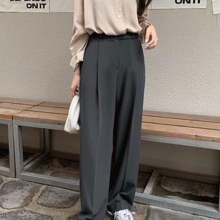 Pleated-front Straight-cut Dress Pants