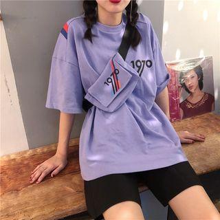 Set: Printed Elbow Sleeve T-shirt + Crossbody Bag