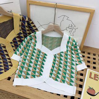 Short-sleeve Button-up Geometric Print Knit Top