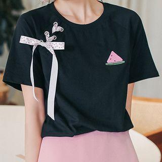 Embroidered Lace Up Short-sleeve T-shirt