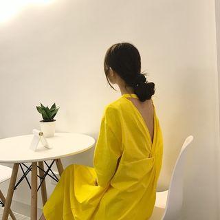 Open-back Lettering Loose-fit 3/4-sleeve Long T-shirt