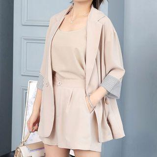 Set: Spaghetti Strap Top + Patterned Blazer + Shorts