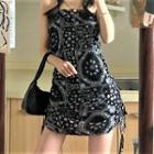 Short-sleeve T-shirt / Strapless Drawcord Paisley Print Dress