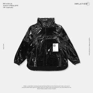 Detachable-sleeved Dip-back Windbreaker