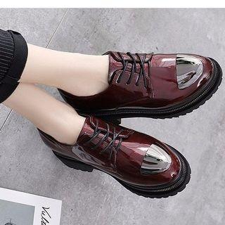 Chunky Heel Patent Lace Up Shoes
