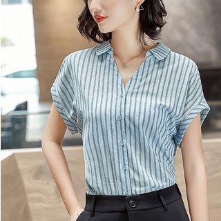 Short-sleeve Striped V-neck Shirt / Cropped Dress Pants